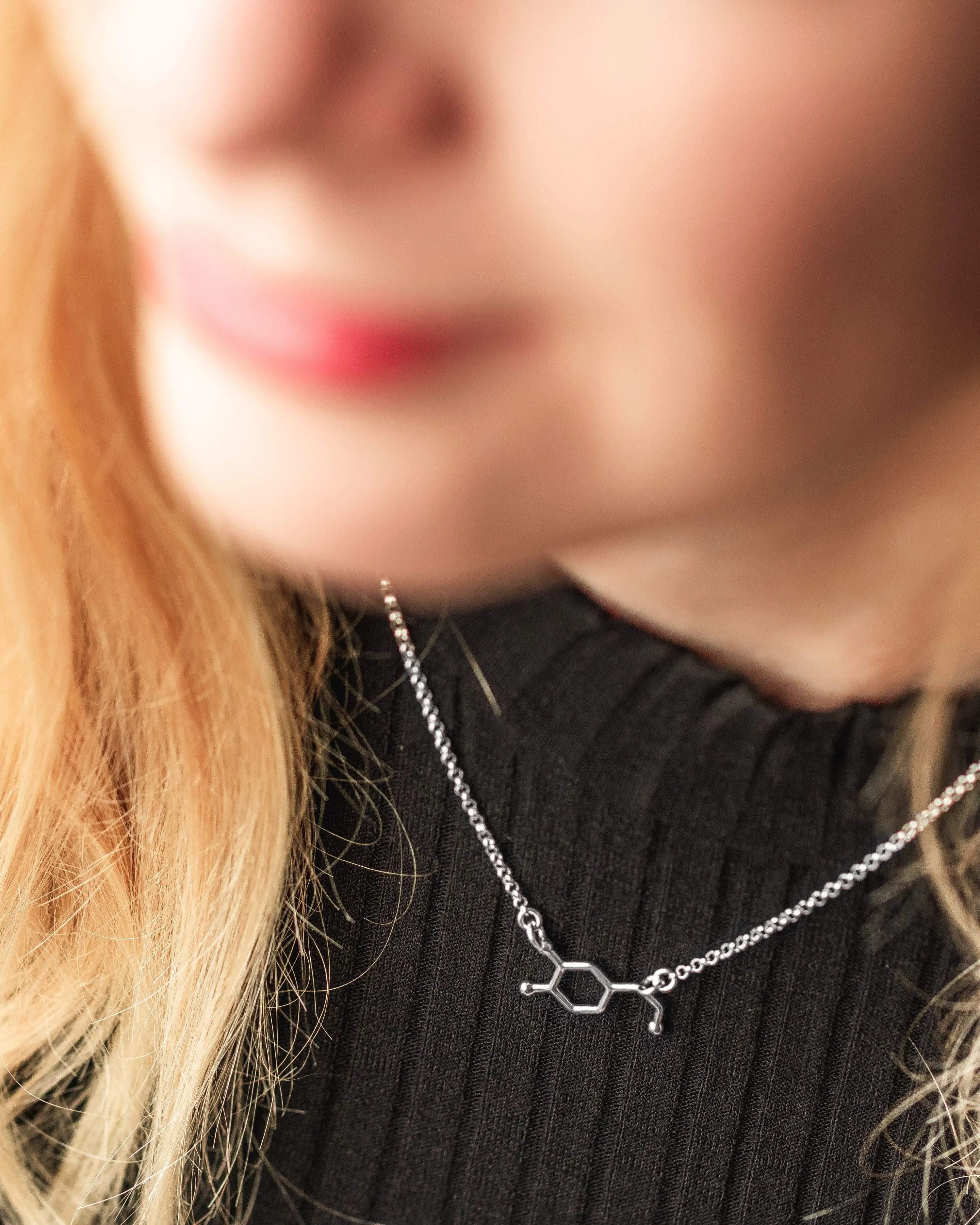 dopamine necklace H | silver