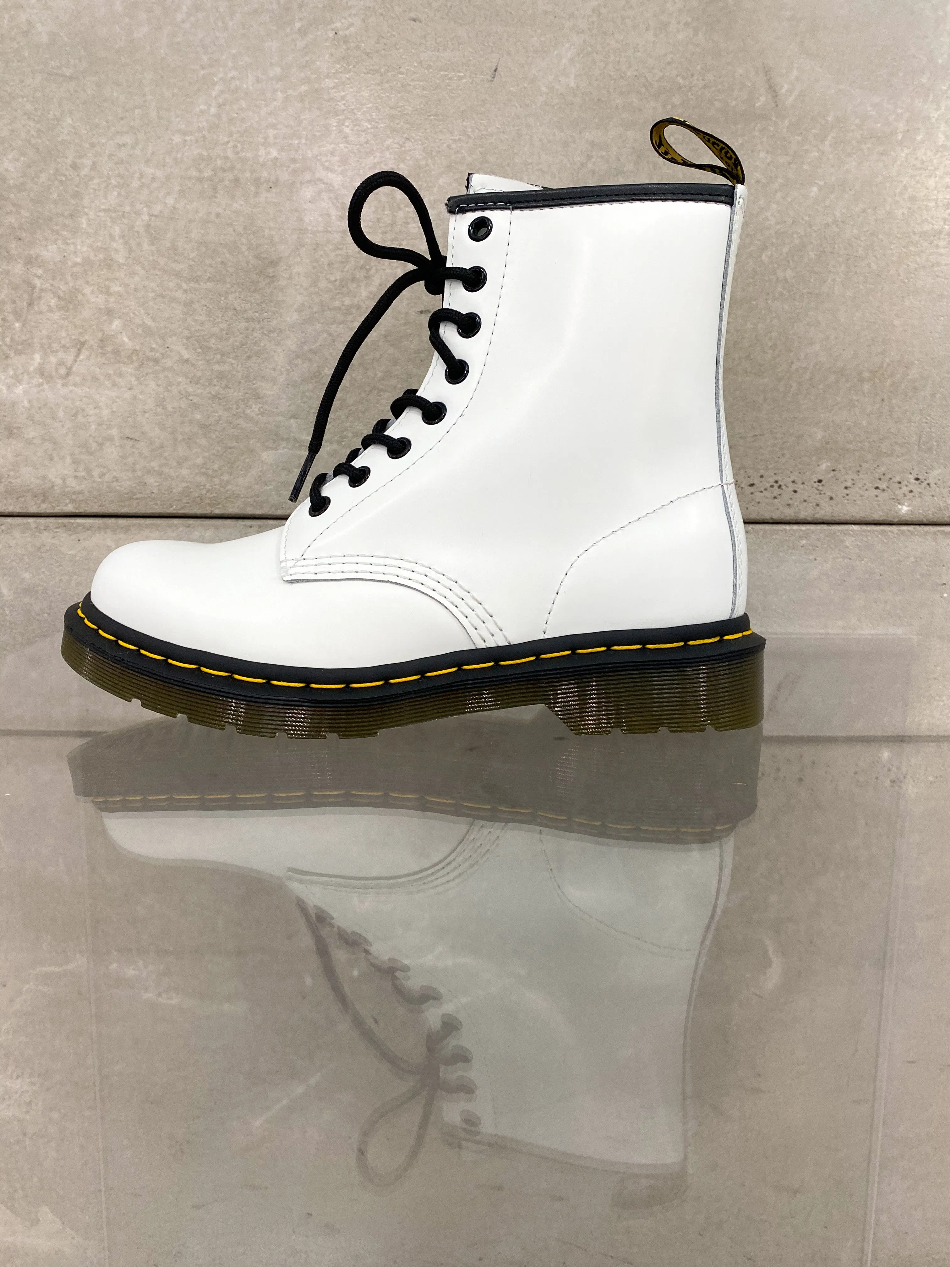 Dr.Martens 1460 Smooth White