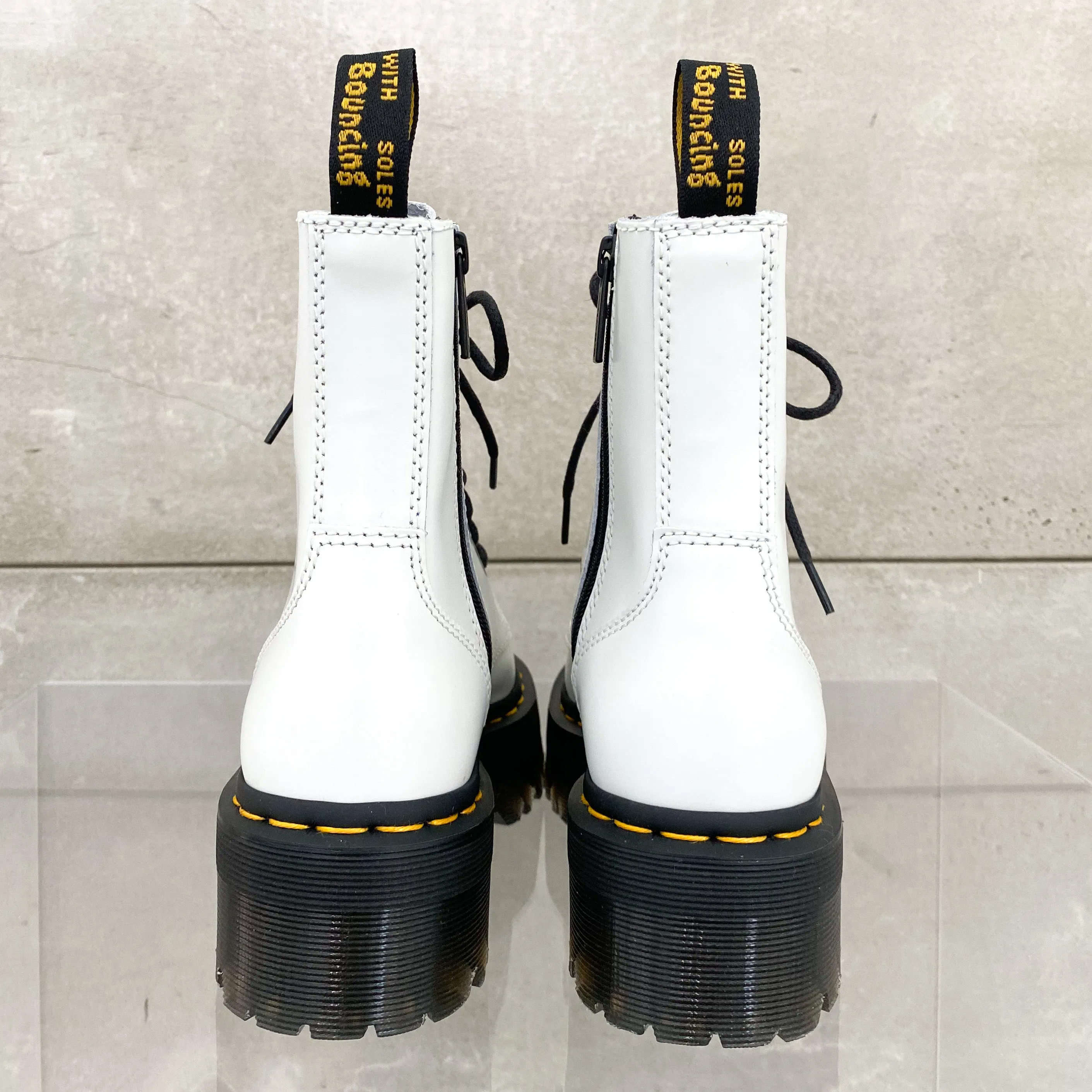 Dr.Martens Jadon White