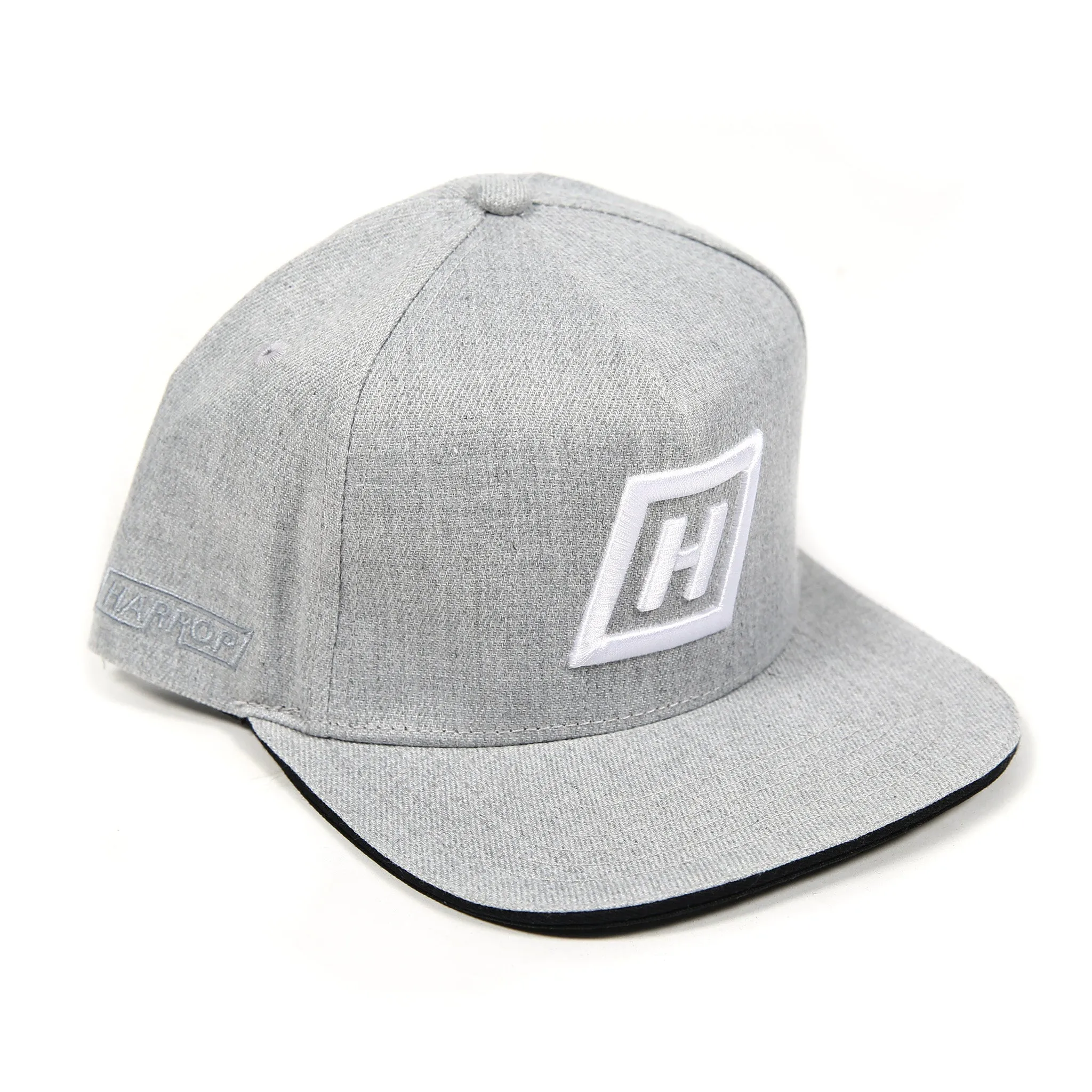 H Snapback