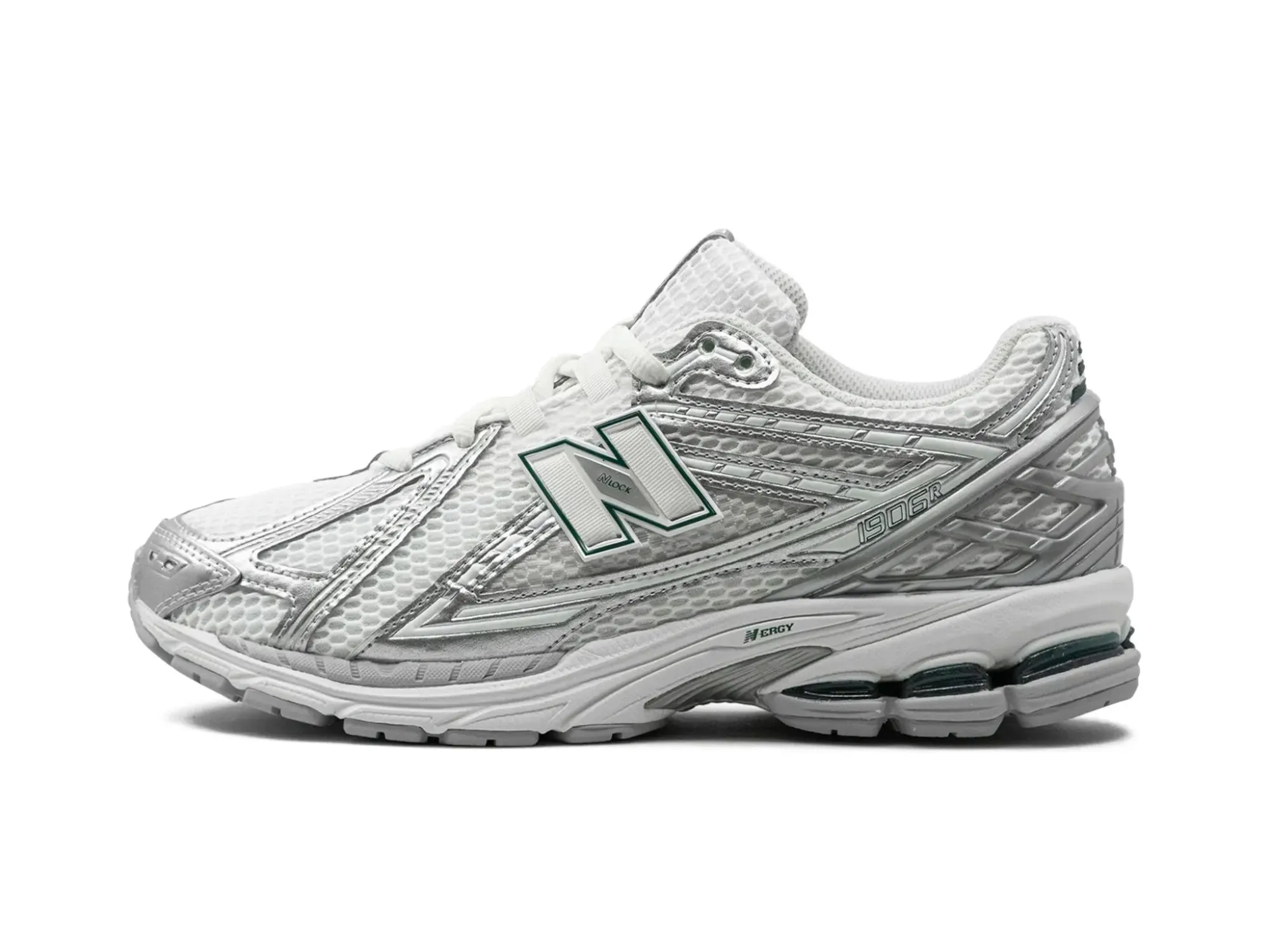 New Balance 1906R "Silver Metallic Sea Salt"