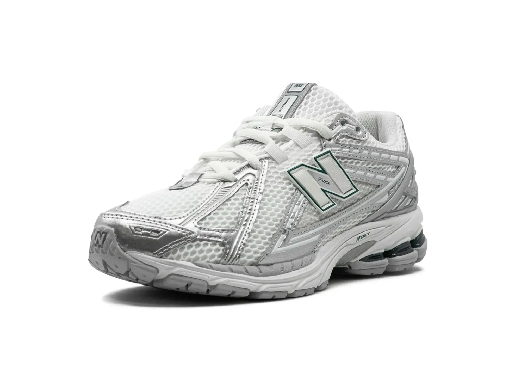 New Balance 1906R "Silver Metallic Sea Salt"