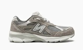 New Balance 990v3 Levi's Elephant Skin