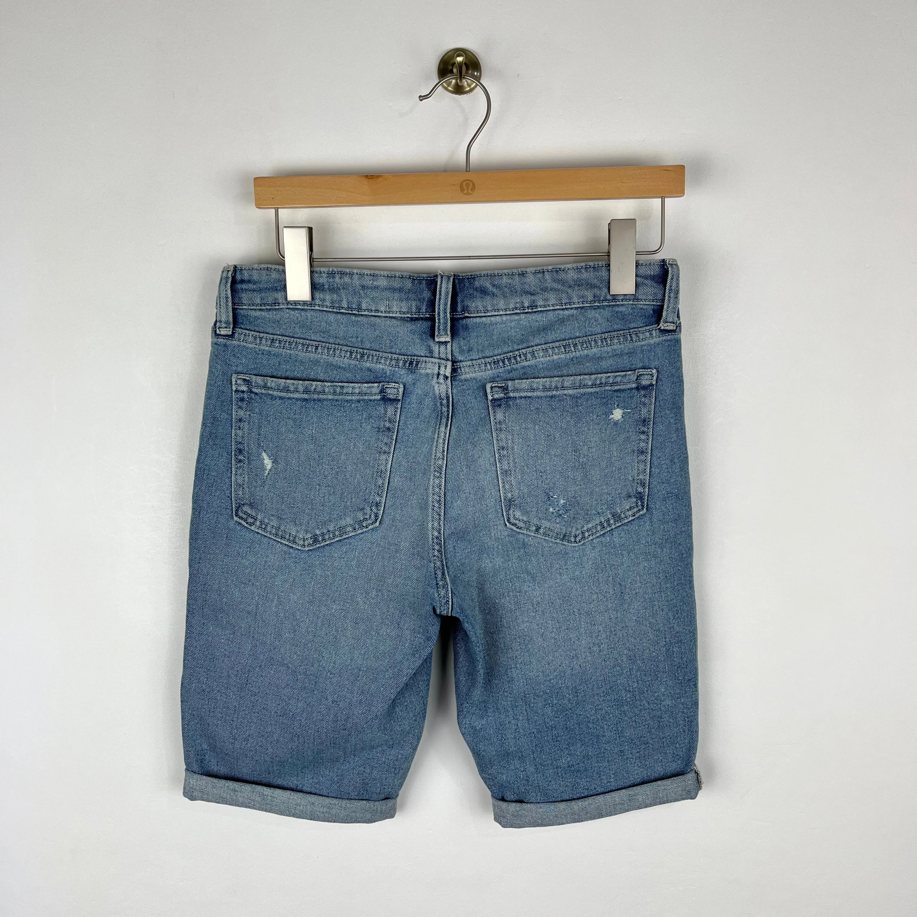 Vintage GAP Denim Shorts (W26)